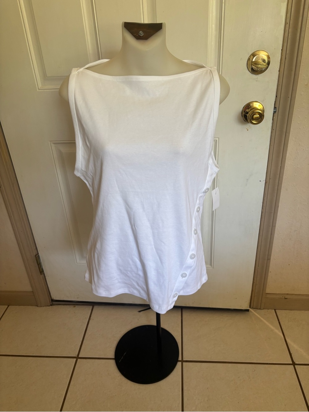 NWT large Loft white boatneck sleeveless side button tank Top.  Retail 44..99